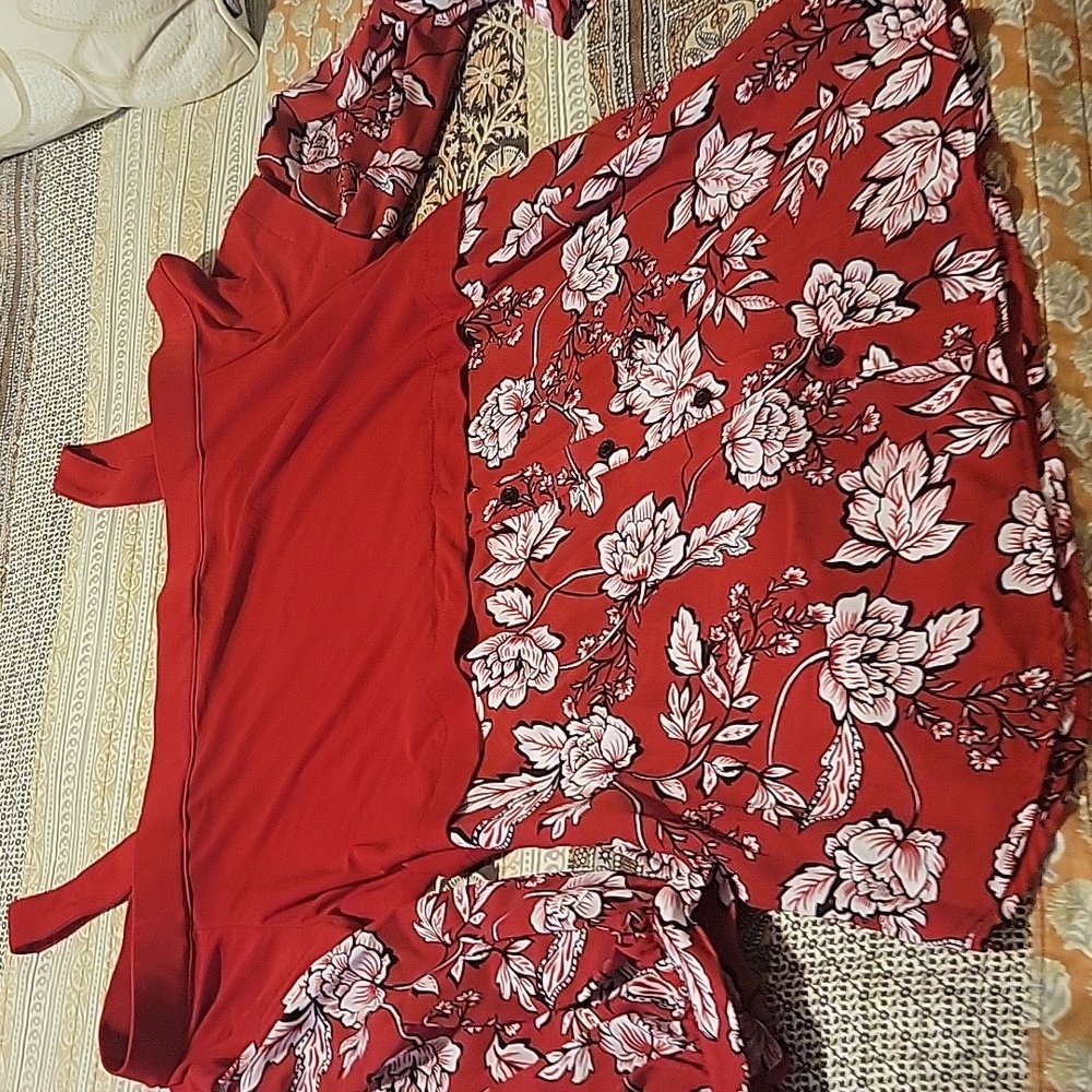 Final Price❗️Floral Red Women's Top